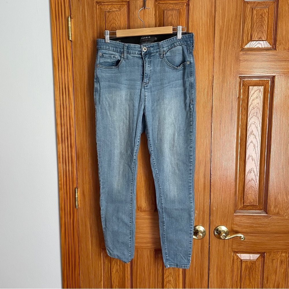 Torrid Sky High Skinny Jean